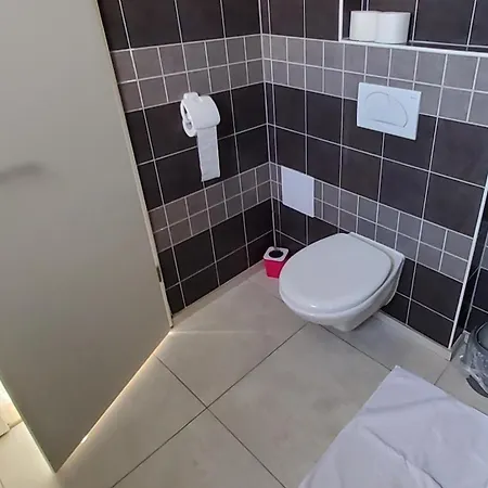 Appartement Holidays 3 *